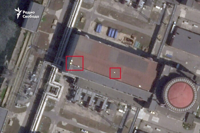 На крыше энергоблока Запорожской АЭС появились новые объекты: спутниковые снимки