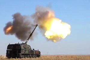 Туреччина відправляє артилерію T-155 Firtina до України