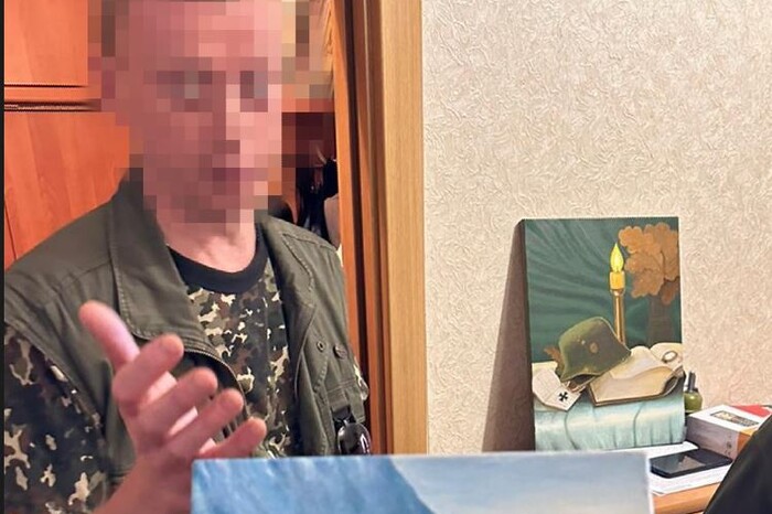 Клірик УПЦ МП зберігав портрет Гітлера та виправдовував Путіна (фото)