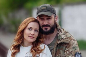 Наталка Денисенко розчулила шанувальників емоційною зустріччю з чоловіком-військовим
