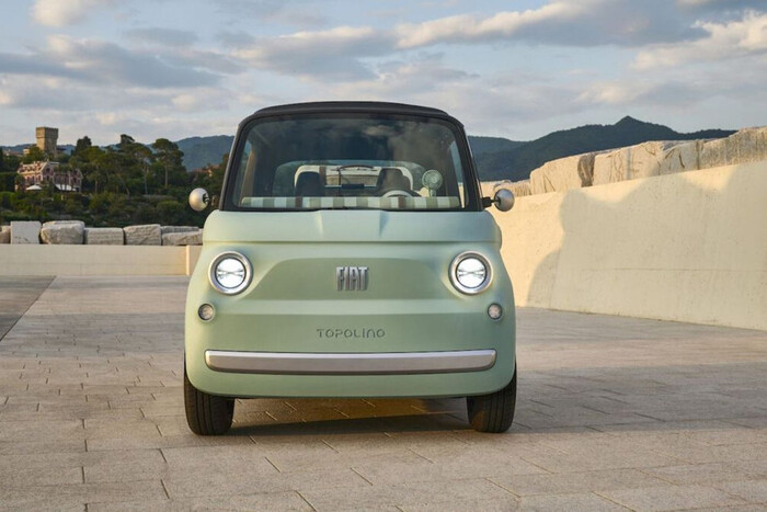 Fiat выпустил электромобиль для школьников и студентов (фото)