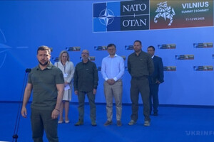 Арестович назвав головну помилку Зеленського на саміті НАТО