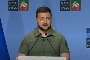 Президент заявив, що Україна розуміє, що не може бути членом НАТО поки йде війна