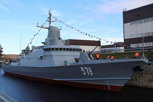 Россия выстроила новый корабль для обстрела Украины. ВСУ назвали его недостаток