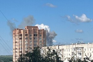 В Луганську пролунали потужні вибухи (фото та відео)