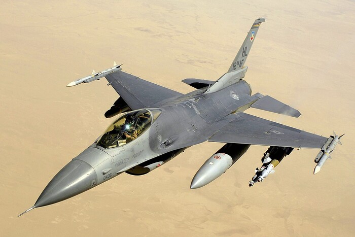 Навчання на F-16: Повітряні сили внесли ясність