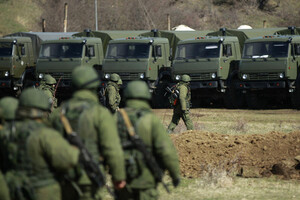 Оккупанты отказываются воевать и сдаются из-за проблем Росармии на юге Украины