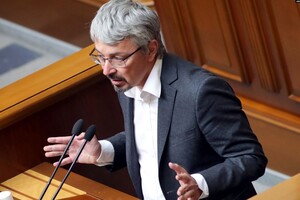 До Верховної Ради надійшла заява Ткаченка про відставку (документ)
