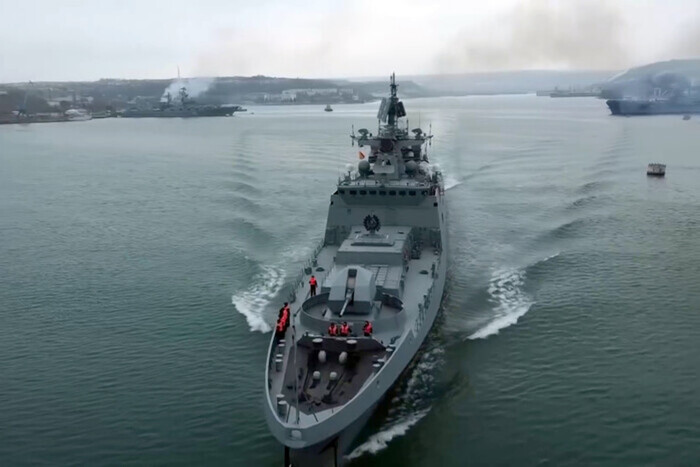 Россия будет обыскивать суда в Черном море