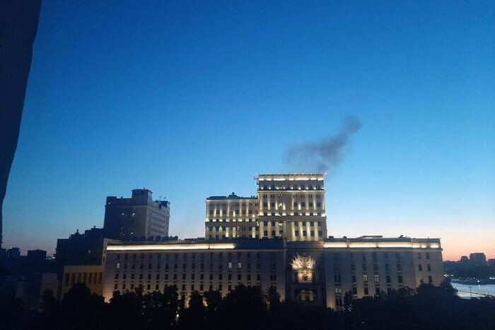 «Хлопок» в Москве: раздалась серия взрывов в разных районах