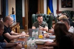 Президент Володимир Зеленський провів нараду щодо експорту зерна