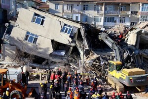 Туреччину знову сколихнули два землетруси 