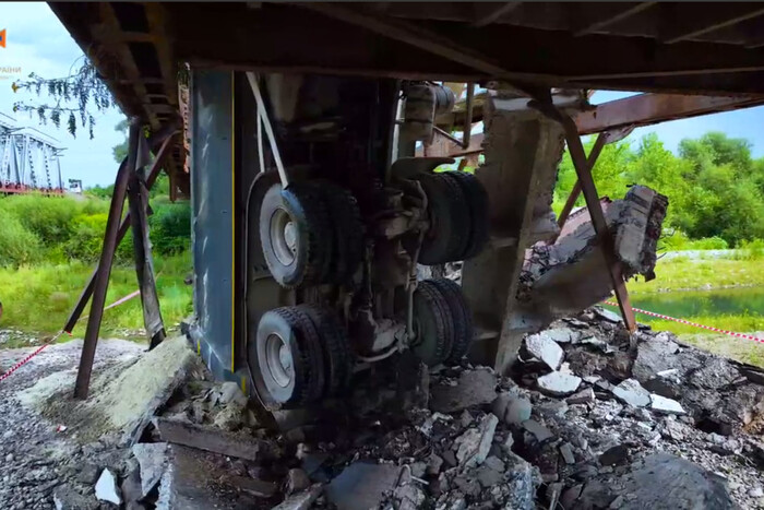 Обвал мосту на Закарпатті: завершено демонтаж зруйнованих частин (відео)