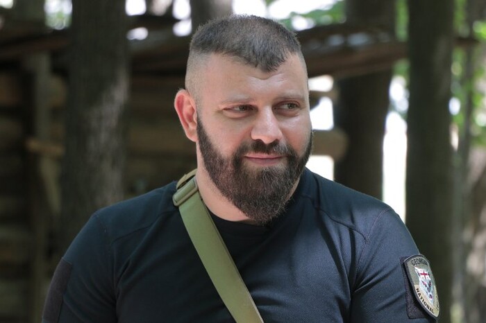 Потрапив у полон в Абхазії. Глава «Грузинського легіону» воює з росіянами з 14 років
