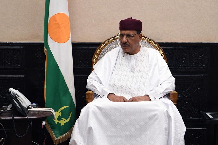 Дежпереворот у Нігері: військові заявили про повалення президента
