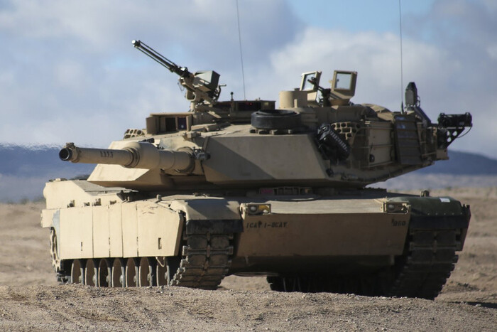 Когда в Украину прибудут первые танки Abrams? СМИ назвали месяц