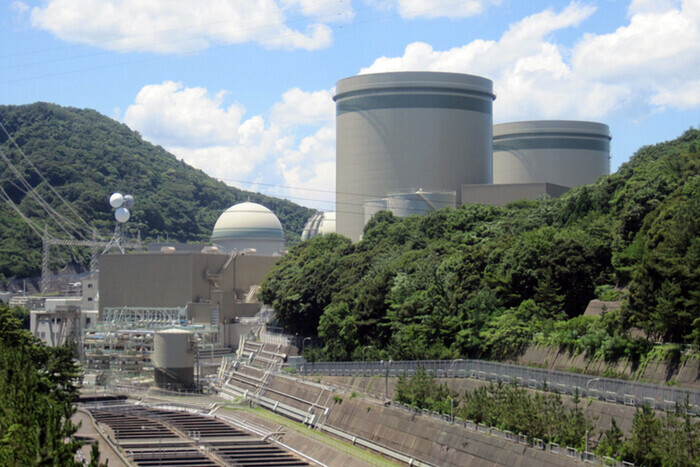 Япония запустила самый старый в стране ядерный реактор