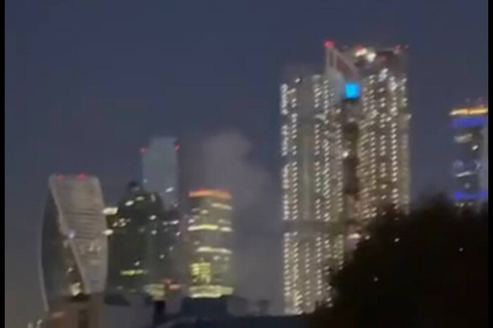 У центрі Москви прогриміли вибухи (відео)