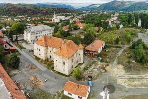 Коли закон вступить в дію, 881 селище міського типу буде переведено до категорії селищ