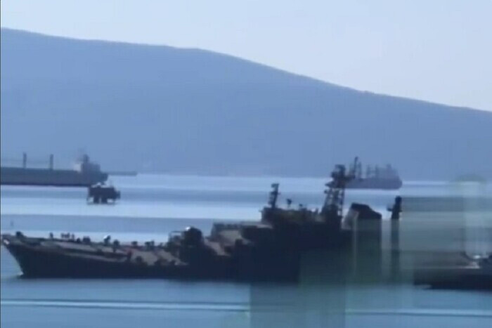 Атака на Новороссийск: поврежден российский корабль – СМИ (видео)
