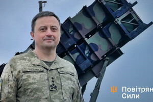 Командувач Повітряних сил Микола Олещук привітав колег із професійним святом