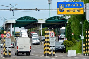 Українським чоловікам пропонують заборонити виїжджати за кордон і після перемоги 