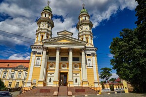 В Ужгороді священник закликав молитися за примирення «двох великих народів»
