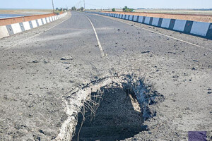 В отчете отмечено, что украинские войска атаковали два важных автомобильных моста