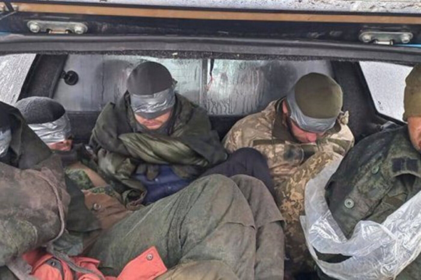 Погибли 32 человека: россияне обстреляли собственных солдат