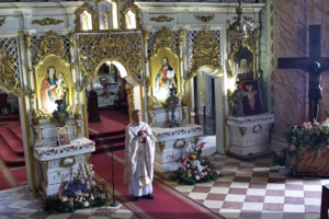 Благословляв «прекрасних росіян». Священник УГКЦ в Ужгороді спровокував скандал (відео)
