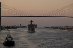 В Красное море прибыли более трех тысяч военных США: причина