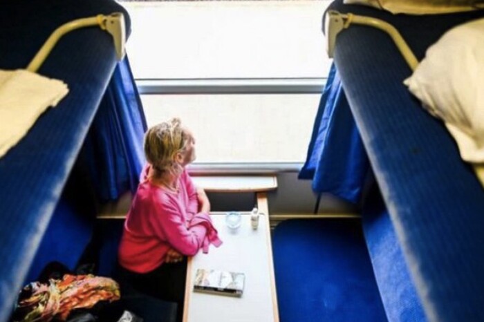 «Укрзалізниця» назвала найпопулярніший маршрут пасажирок жіночих купе