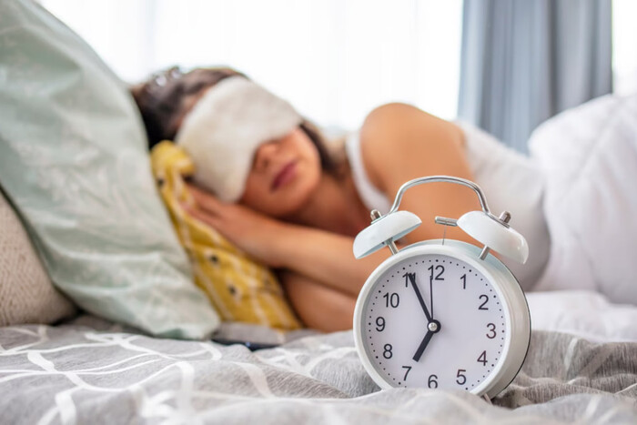 Учені розповіли, чому слід засинати в один і той самий час