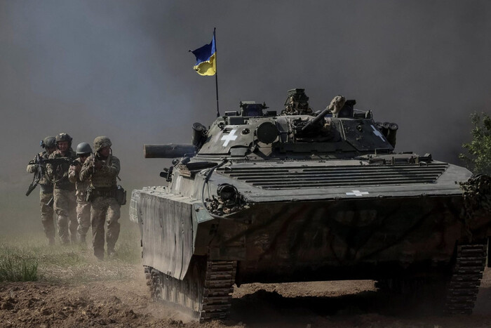 Украинские бойцы продвигаются на двух участках фронта