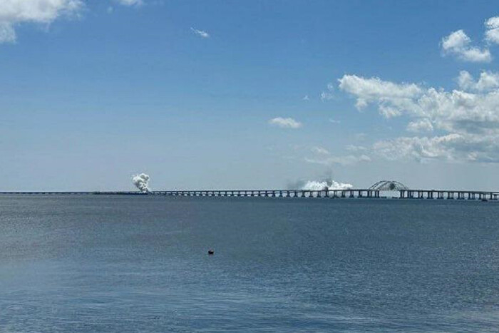 Вибухи біля Кримського мосту: Росія вигадала пояснення