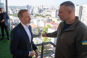 Кличко зустрівся з міністром фінансів Німеччини: про що говорили (фото)