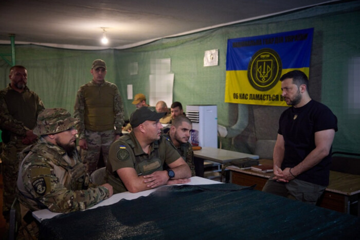 Зеленський відвідав військових, які ведуть наступ на Мелітопольському напрямку