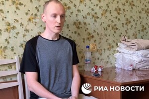 Російські пропагандисти показали полоненого азовця, який потрапив під обстріл у Оленівці