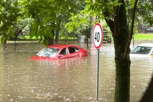 У Москві та Підмосков'ї зафіксовані потужні зливи