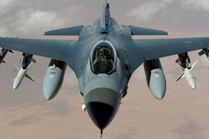Пентагон відповів, чи можливі навчання українців на F-16 на території США