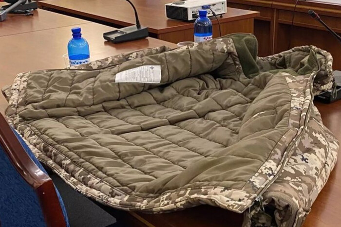 Скандал с закупкой курток для ВСУ: Резников не пришел на заседание антикоррупционного комитета