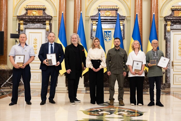 Зеленський вручив відзнаки «Національна легенда України»: хто отримав нагороду