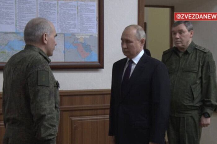Британская разведка объяснила, с какой целью Путин посетил военный штаб в Ростове