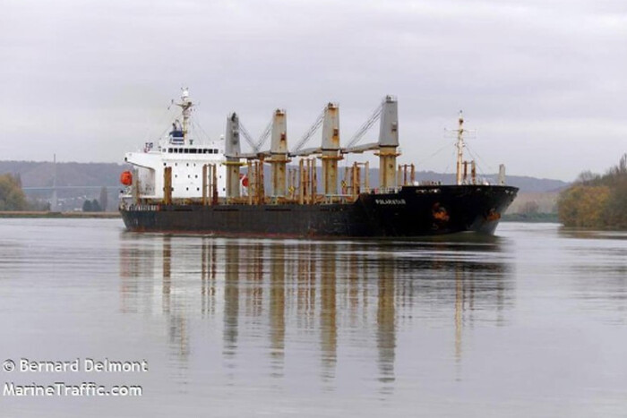 Після зупинки зернової угоди із порту Одеси вийшло друге судно (фото)