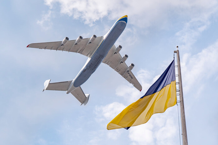 День авіації – особливе свято для України: історія, привітання та листівки