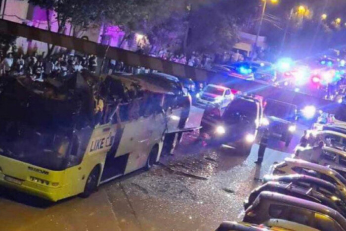 У Румунії автобус з українцями потрапив у ДТП: є постраждалі