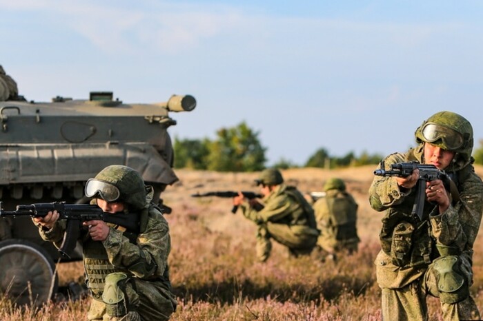 Як Кремль заманює росіян на війну: дані британської розвідки