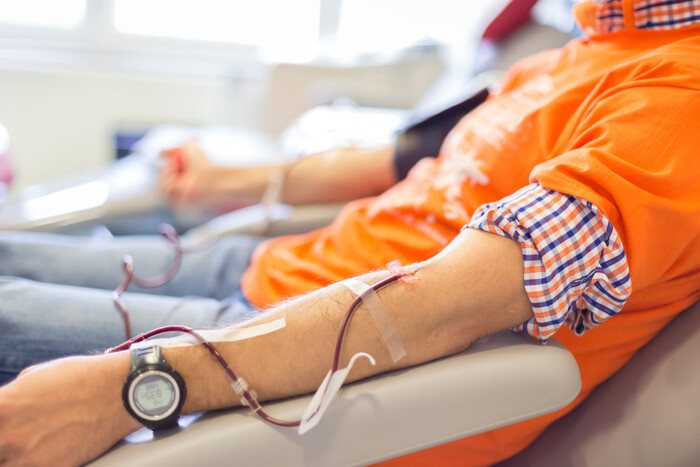 Уряд дозволив постачання донорської крові з-за кордону