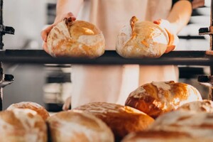 Пекарі попередили про суттєве зростання цін на хліб