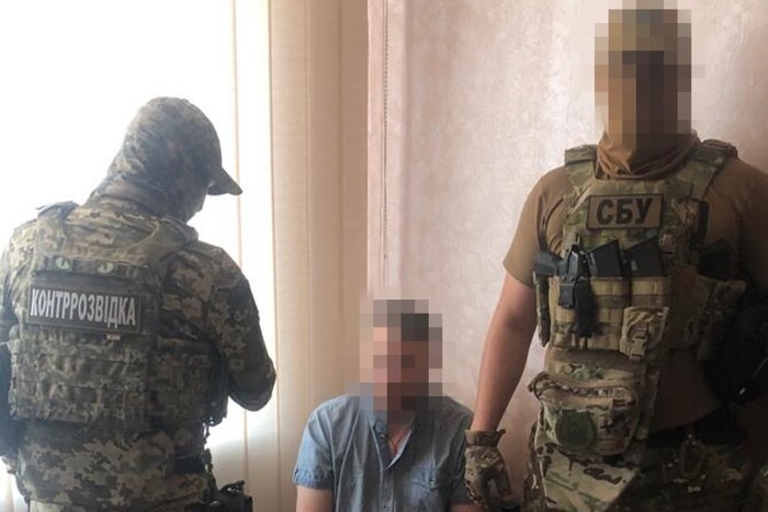 Готував замах на командування ЗСУ: правоохоронці затримали агента-снайпера ФСБ (фото)